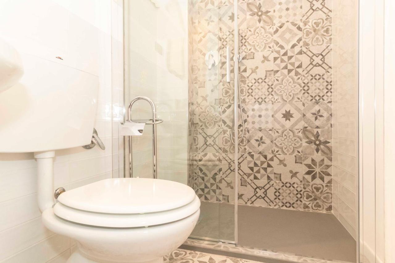 Santa Chiara Apartment Near Piazza Statuto Torino Eksteriør bilde